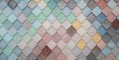 Superficie in ceramica colorata